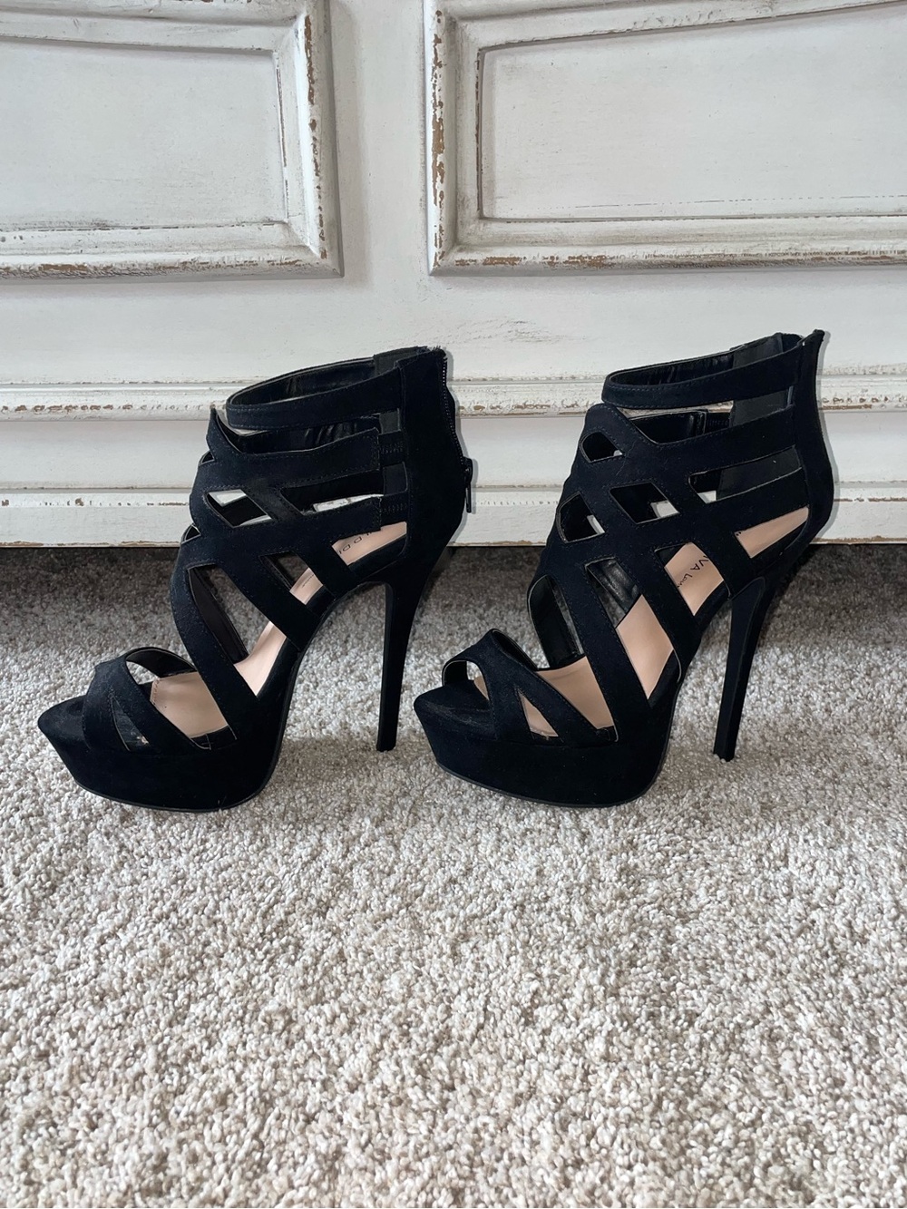 Wild Diva Strappy Cutout Platform High Heel Sandals - Black